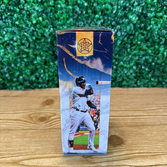 NIB Houston Astros Yordan Alvarez Bat Flip Bobblehead SGA 2023 - Picture 4 of 7